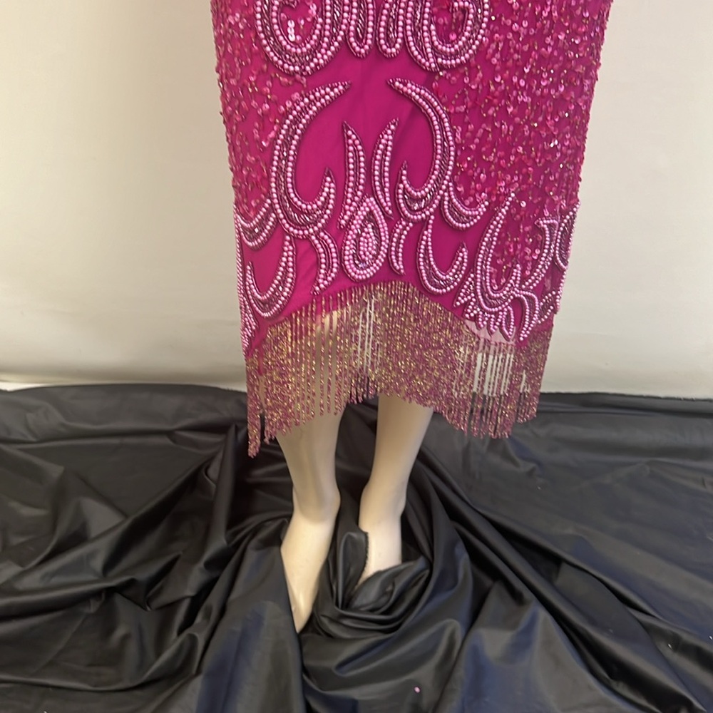 Aidan Mattox fully beaded fringes short sleeves midi dress - Picture 5 of 13
